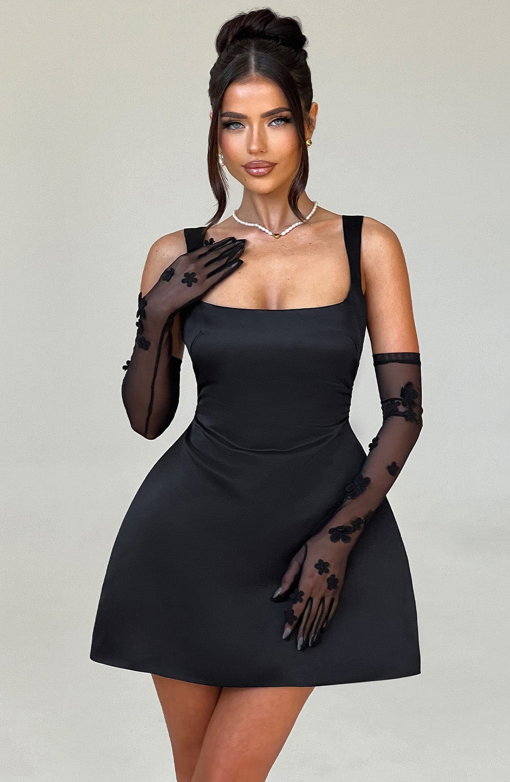 Dalary Gloves - Black - Napalia